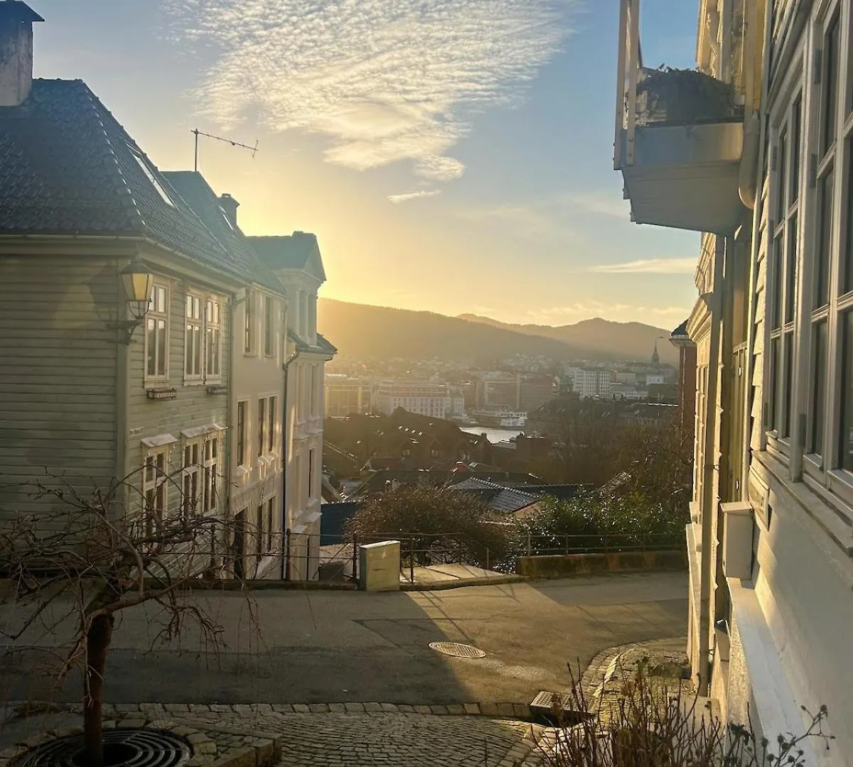 Apartment Behind Bryggen In Bergen