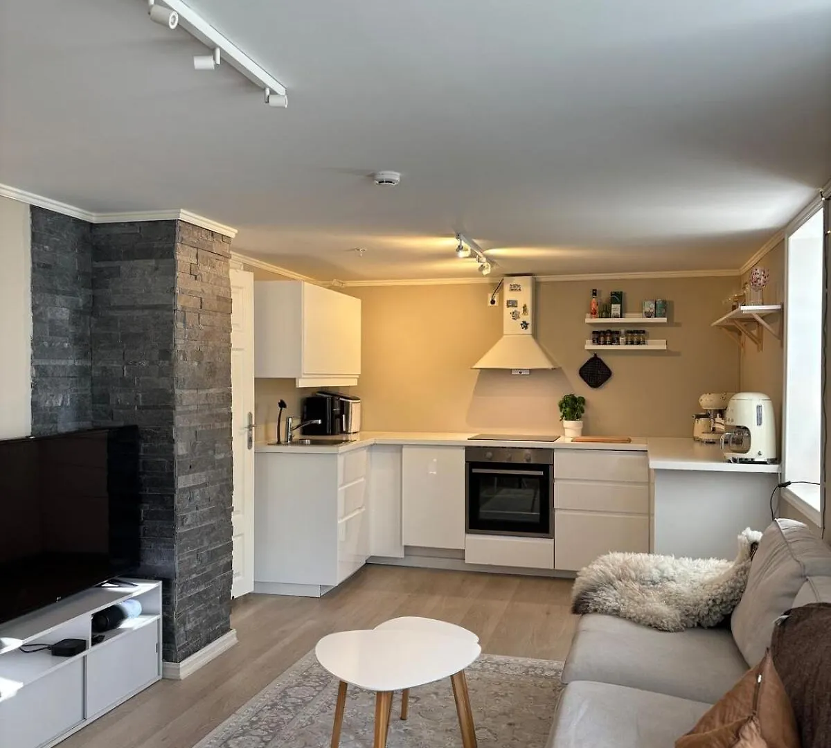 Apartment Behind Bryggen In Bergen